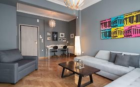 Modern & Stylish Apt At The Heart Of Athens